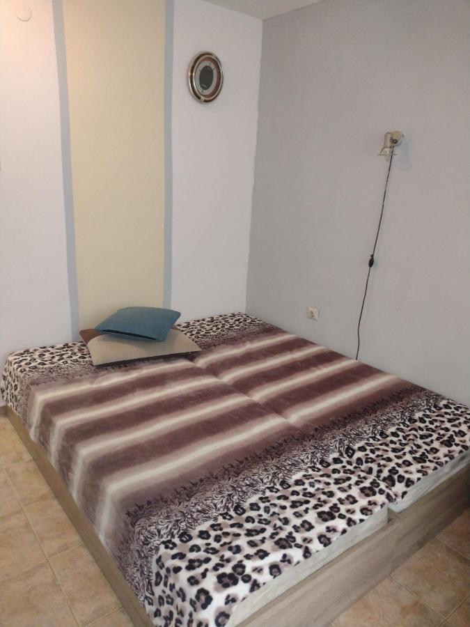 Apartment Petr Beron Varna Eksteriør billede